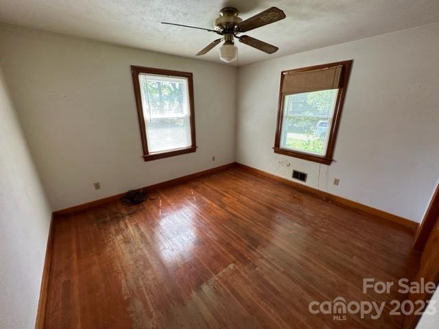 4627 Springs Road Conover, NC 28613 - Photo 12 of 19 Gallery Image 12