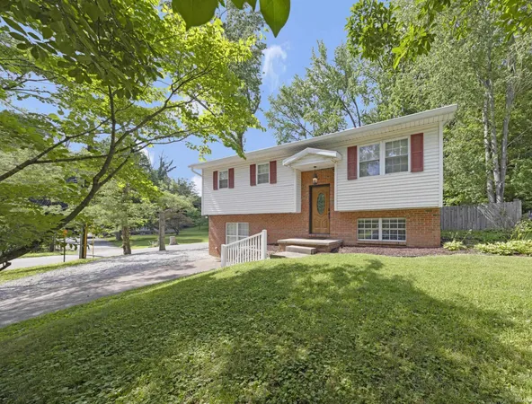 $269,900 | 5019 Shady Court, Evansville, IN 47712