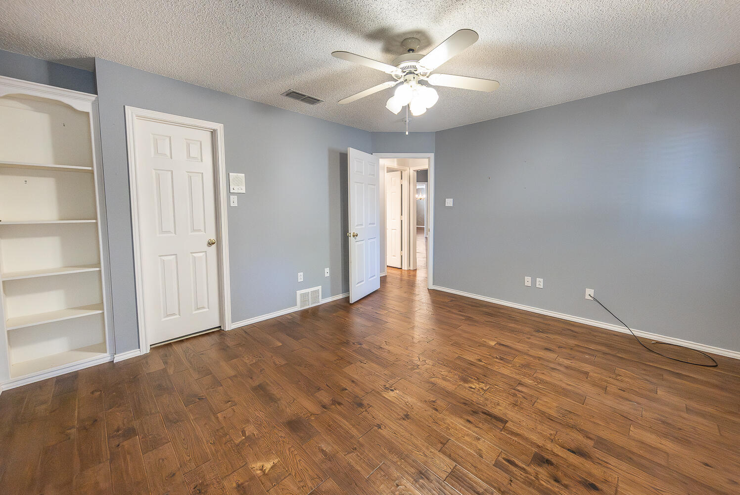 8508 Raleigh Avenue Lubbock, TX 79424 - Photo 24 of 28 24