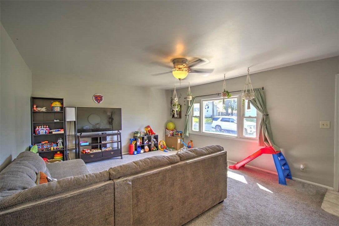 8 Imboden Drive Decatur, IL 62521 - Photo 5 of 23 Gallery Image 5