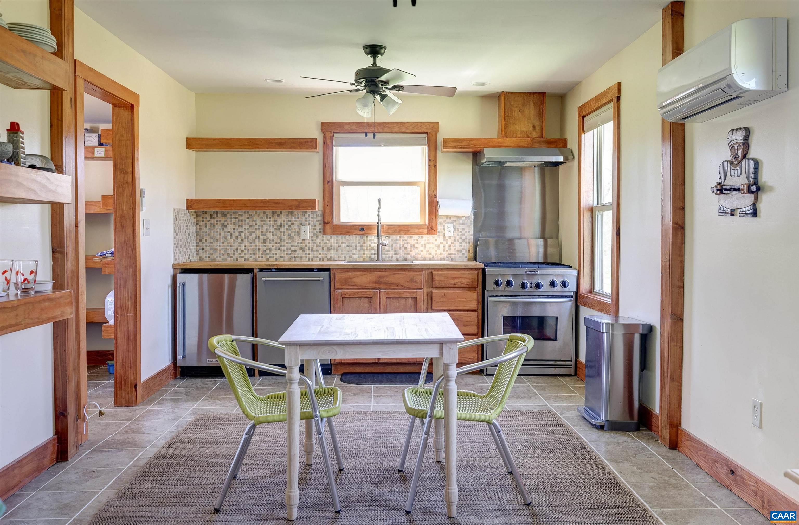 287 Ice House Road Stanardsville, VA 22973 - Photo 6 of 22 Gallery Image 6
