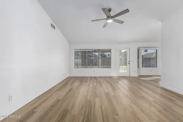 $460,000 | 2085 East Smoke Tree Road, Gilbert, AZ 85296