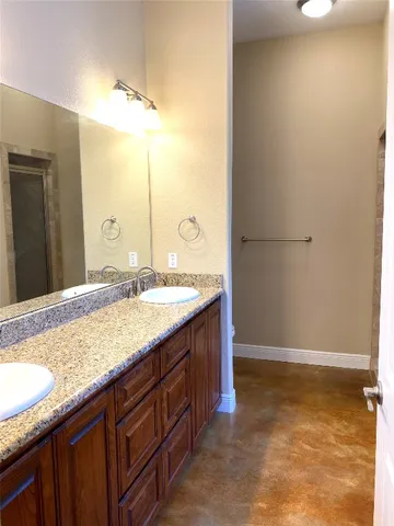 $2,295 | 132 Akaloa Drive, Bastrop, TX 78602