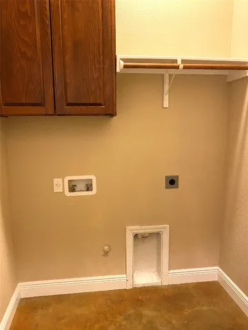 $2,295 | 132 Akaloa Drive, Bastrop, TX 78602