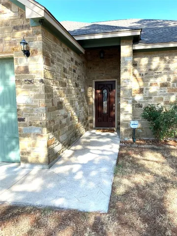 $2,295 | 132 Akaloa Drive, Bastrop, TX 78602