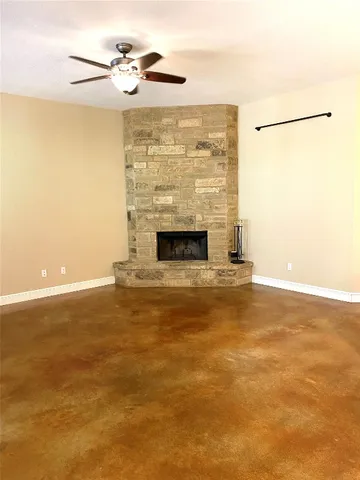 $2,295 | 132 Akaloa Drive, Bastrop, TX 78602