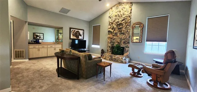 $569,900 | 3006 Drakes Landing Court, Valrico, FL 33596