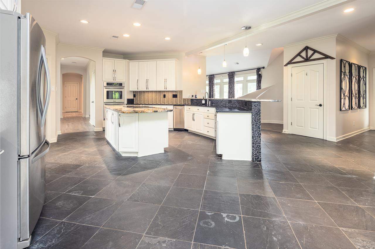 9535 Plantation Lake Road Collierville, TN 38017 - Photo 6 of 25 Gallery Image 6