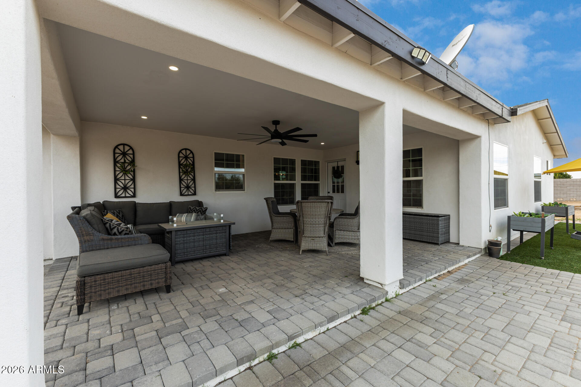 16732 West White Wing Road Surprise, AZ 85387 - Photo 29 of 56 46 White