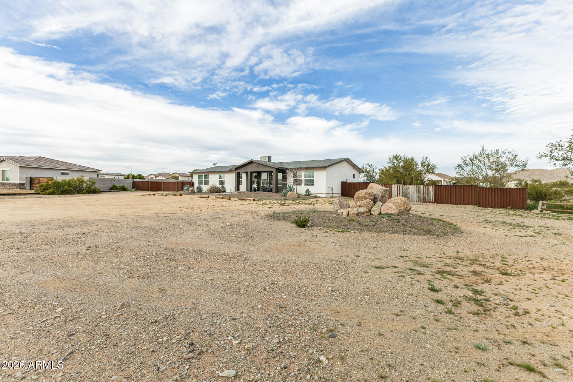 16732 West White Wing Road Surprise, AZ 85387 - Photo 5 of 56 05 White