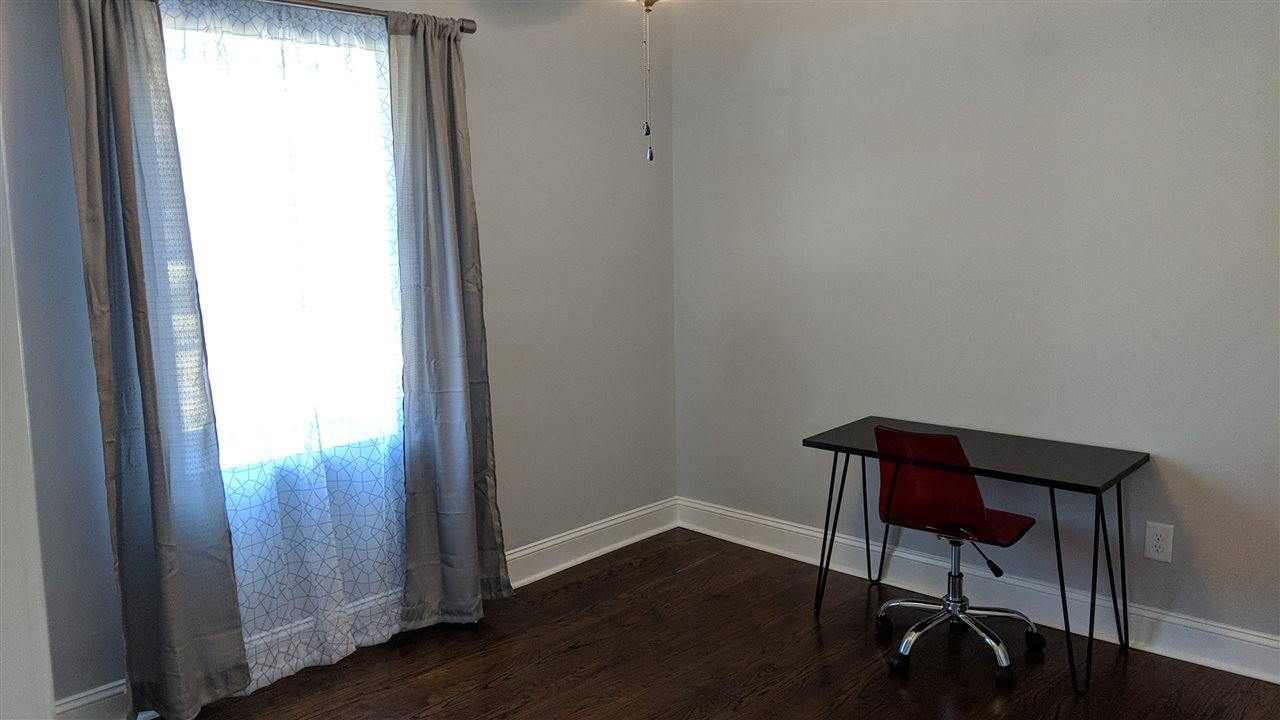 511 Montague Lane Raleigh, NC 27601 - Photo 4 of 22 Photo 4