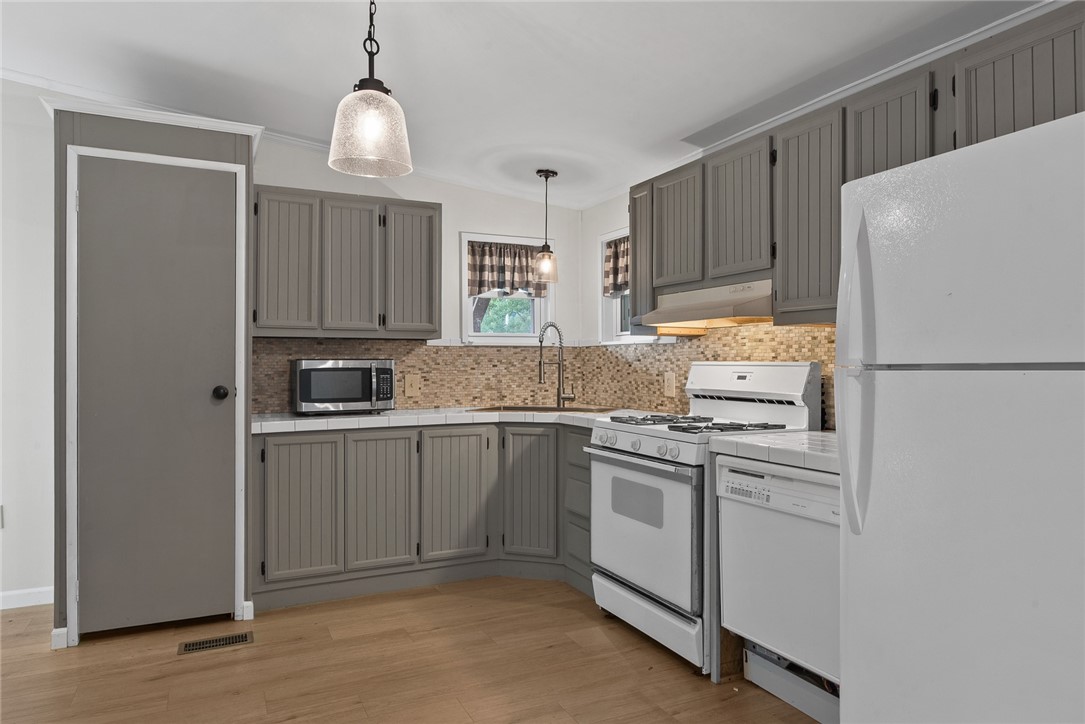 1635 Chipmunk Hollow Road Walton, NY 13856 - Photo 6 of 30