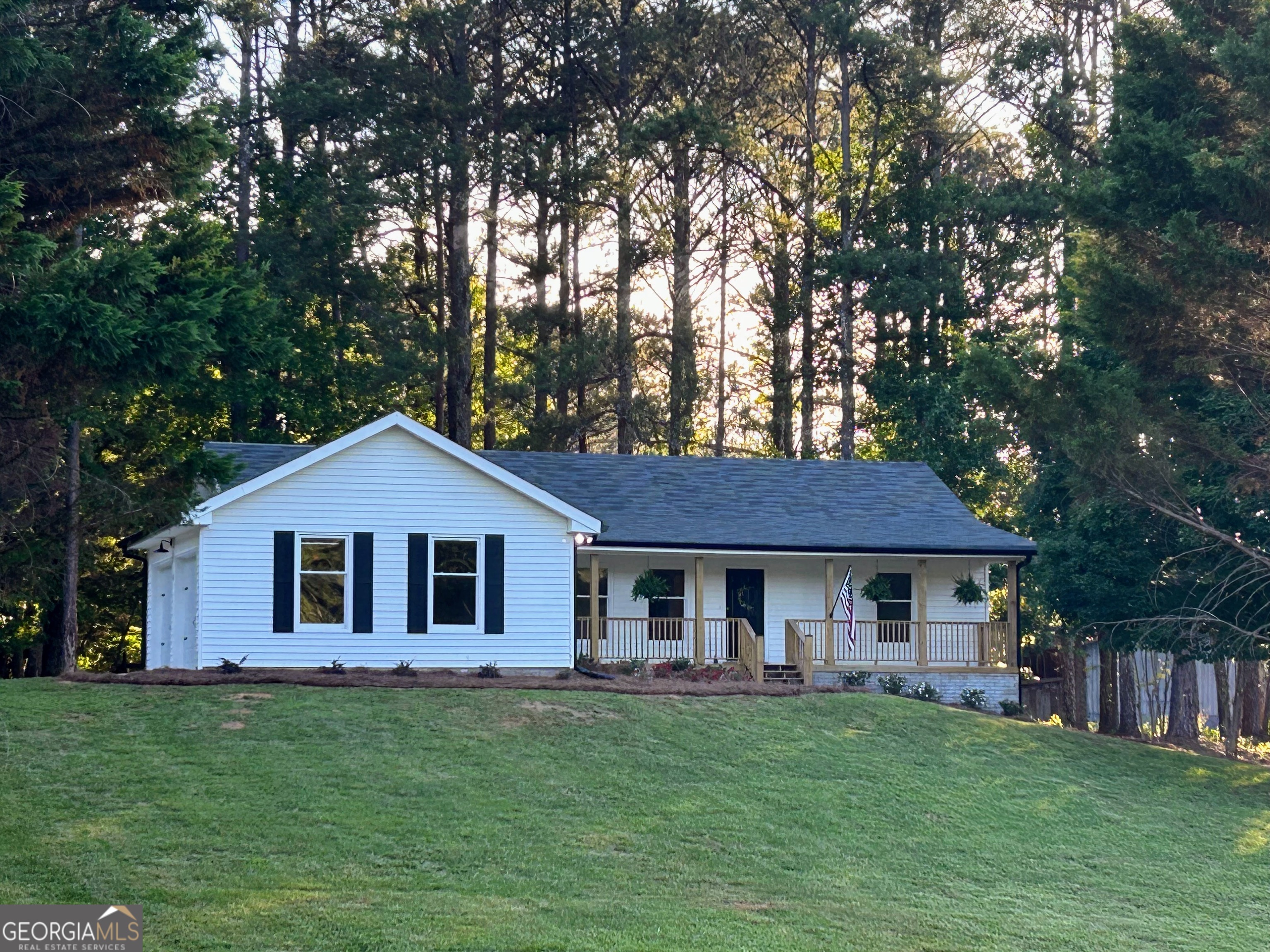 598 Beavers Road Grantville, GA 30220 - Photo 1 of 58