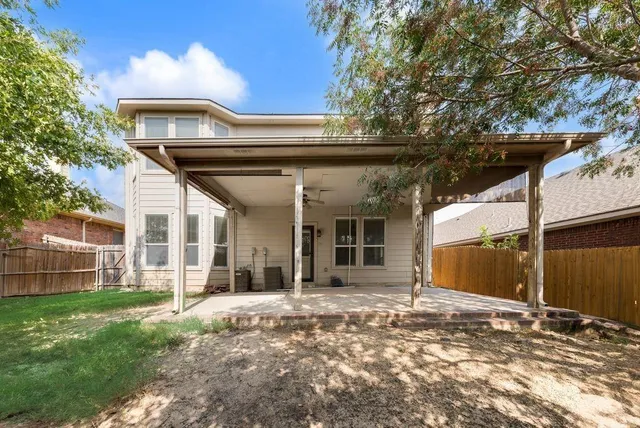 $350,000 | 851 Grant Street, Burleson, TX 76028