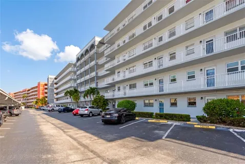 $243,500 | 5925 Shore Boulevard South, Unit 108, Gulfport, FL 33707