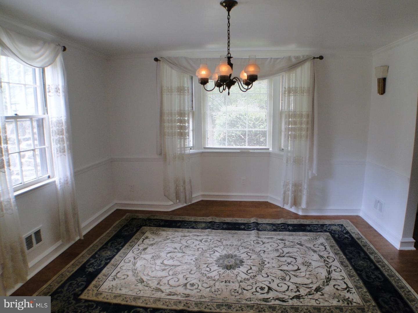 524 South Chester Road Swarthmore, PA 19081 - Photo 8 of 21