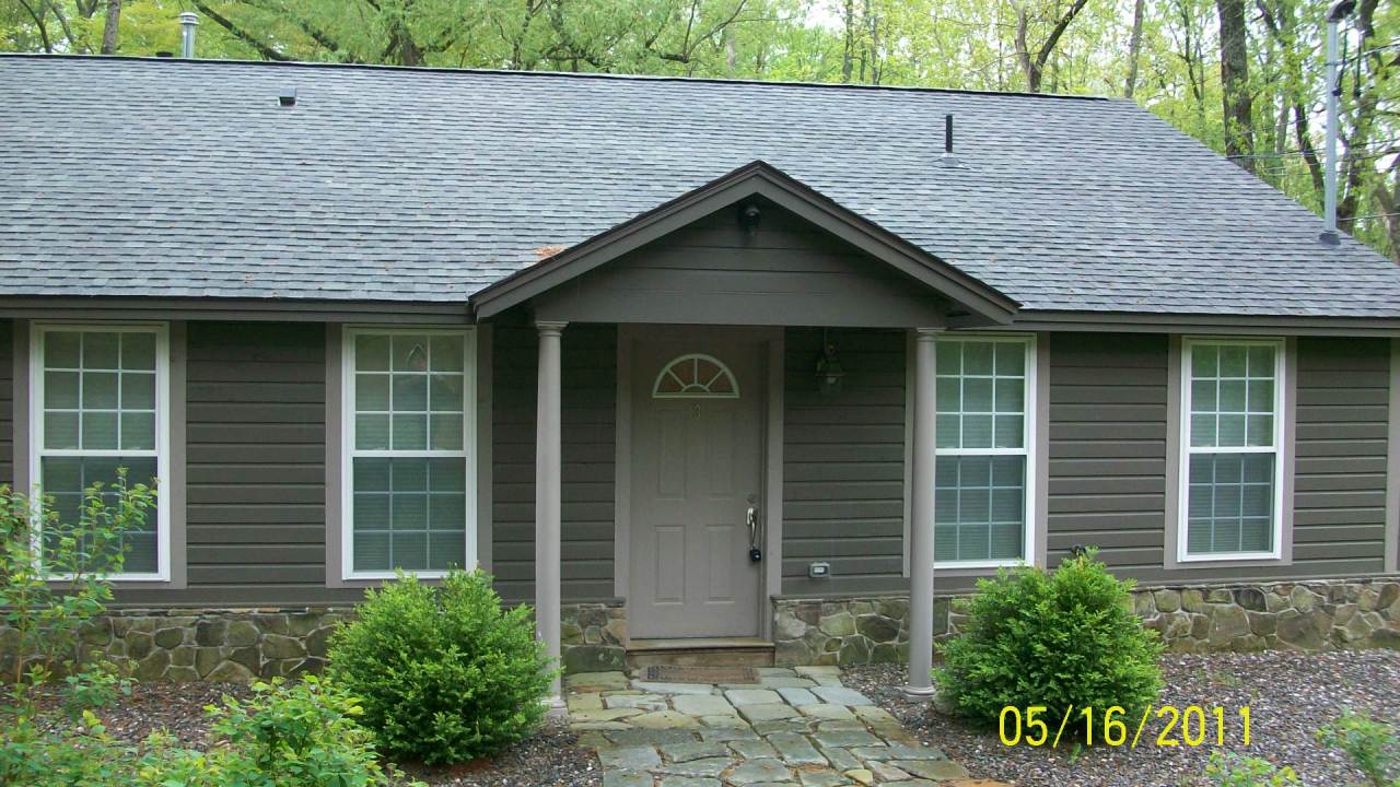 72 Interlaken Road, Unit 3 West Stockbridge, MA 01266 - Photo 2 of 10 a house view with a garden space