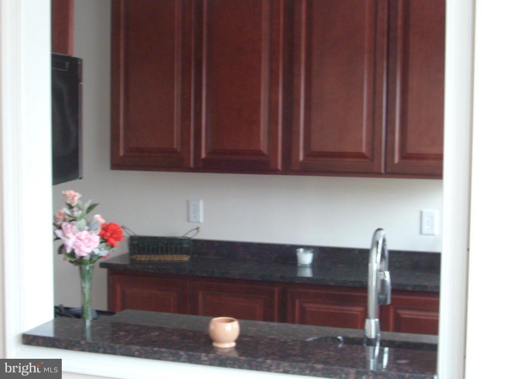 726 Old Riverside Road Baltimore, MD 21225 - Photo 16 of 22 Kitchen