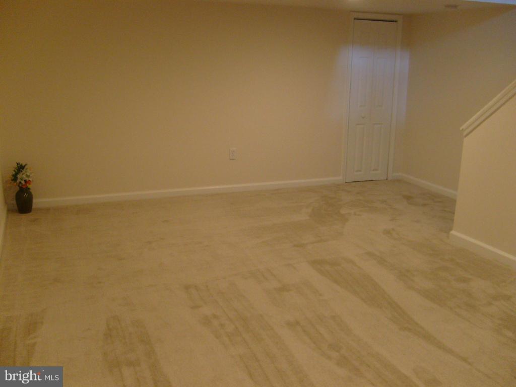 726 Old Riverside Road Baltimore, MD 21225 - Photo 5 of 22 Basement