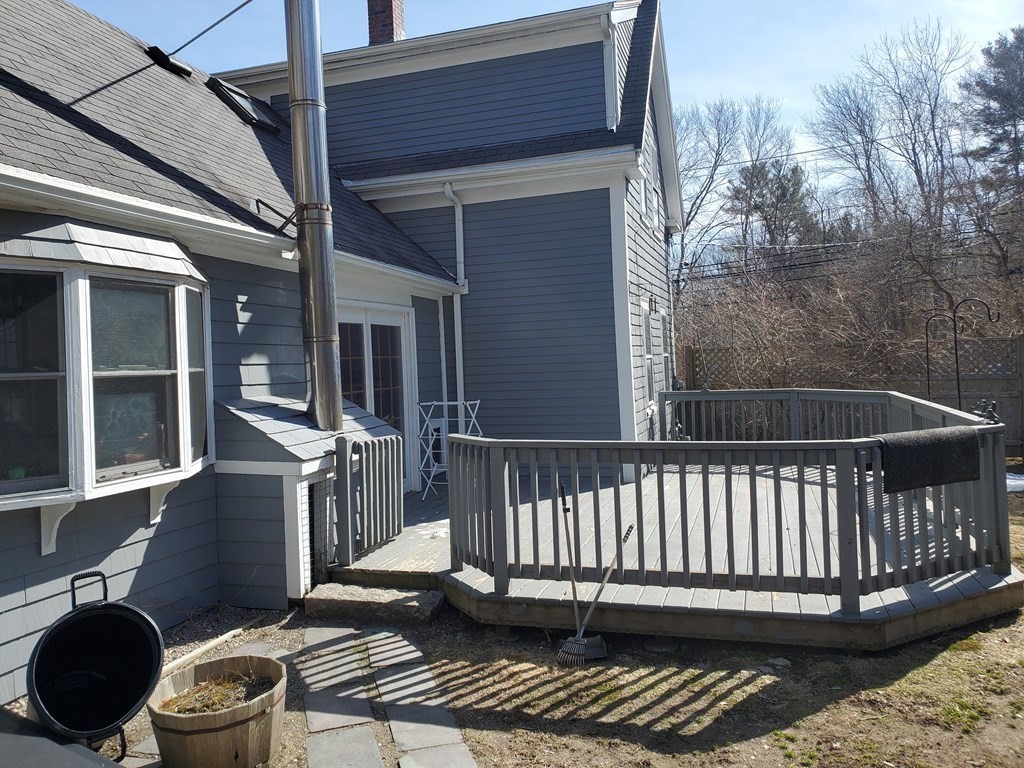 633 Webster Street Hanover, MA 02339 - Photo 4 of 19 Gallery Image 4