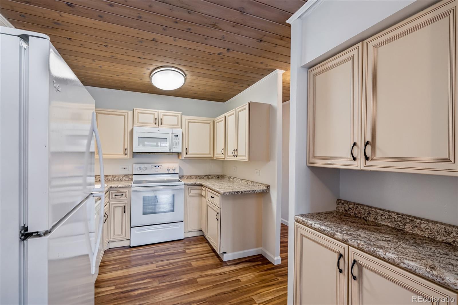 715 South Clinton Street, Unit 4A Denver, CO 80247 - Photo 7 of 32