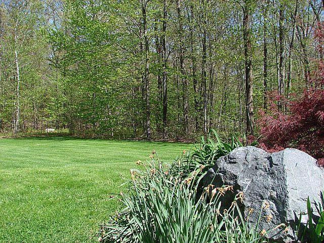 132 Killearn Road Millbrook, NY 12545 - Photo 11 of 49