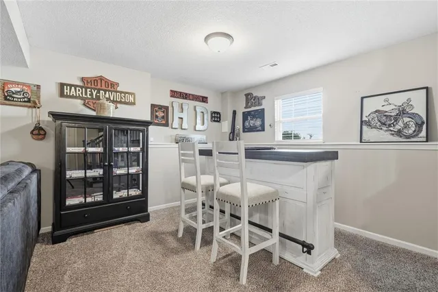 $425,000 | 10020 North Lawn Avenue, Kansas City, MO 64156