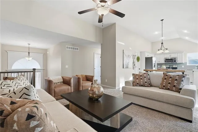 $425,000 | 10020 North Lawn Avenue, Kansas City, MO 64156