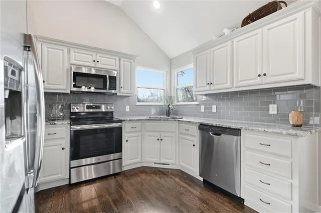 $425,000 | 10020 North Lawn Avenue, Kansas City, MO 64156