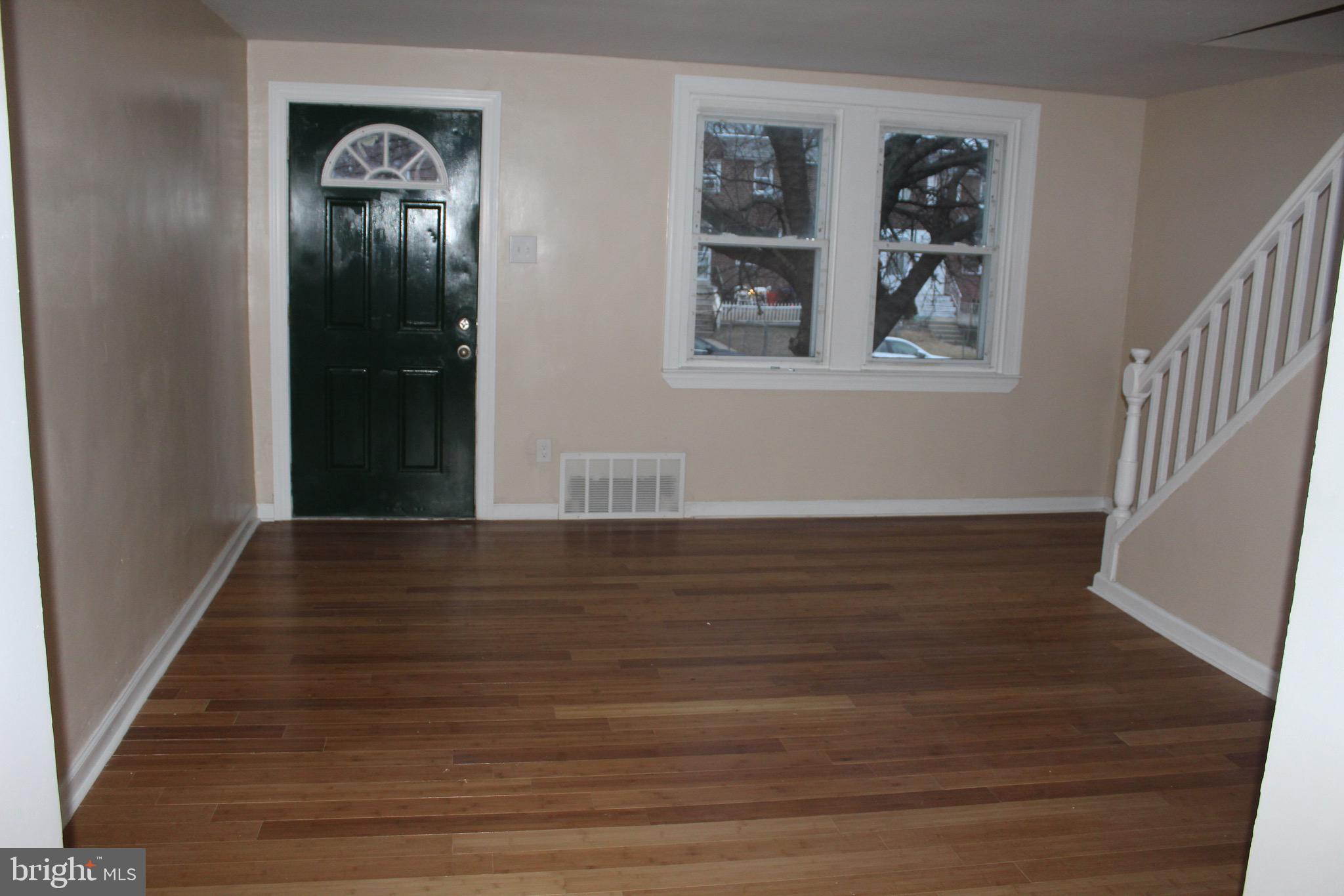 473 Raritan Street Camden, NJ 08105 - Photo 3 of 12 Gallery Image 3