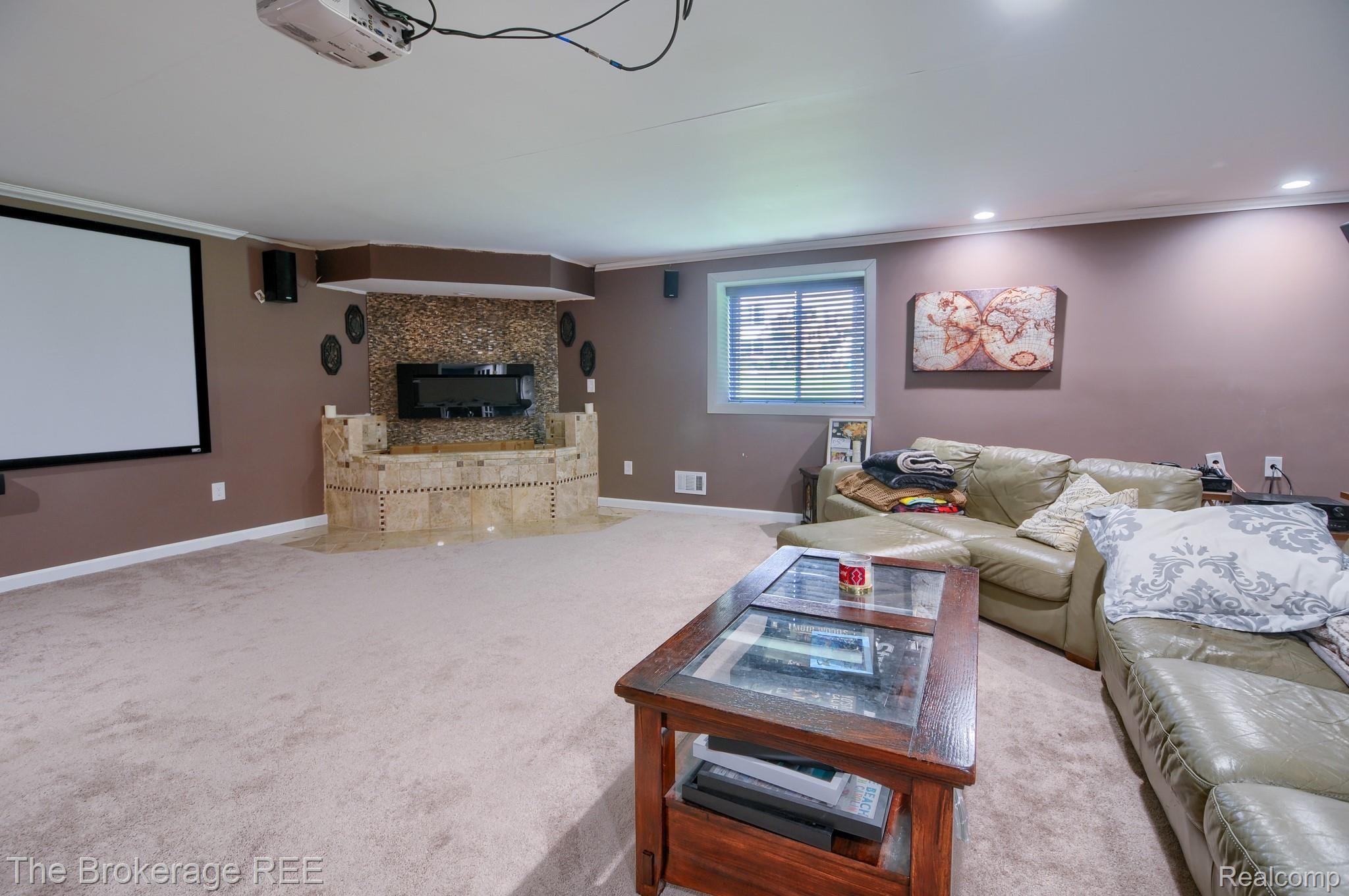 248 Rustic Trail Linden, MI 48451 - Photo 32 of 40 DSC_8075-HDR(5).jpg