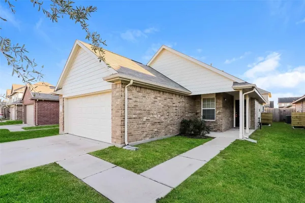 $1,820 | 19031 Brescia Lane, Katy, TX 77449