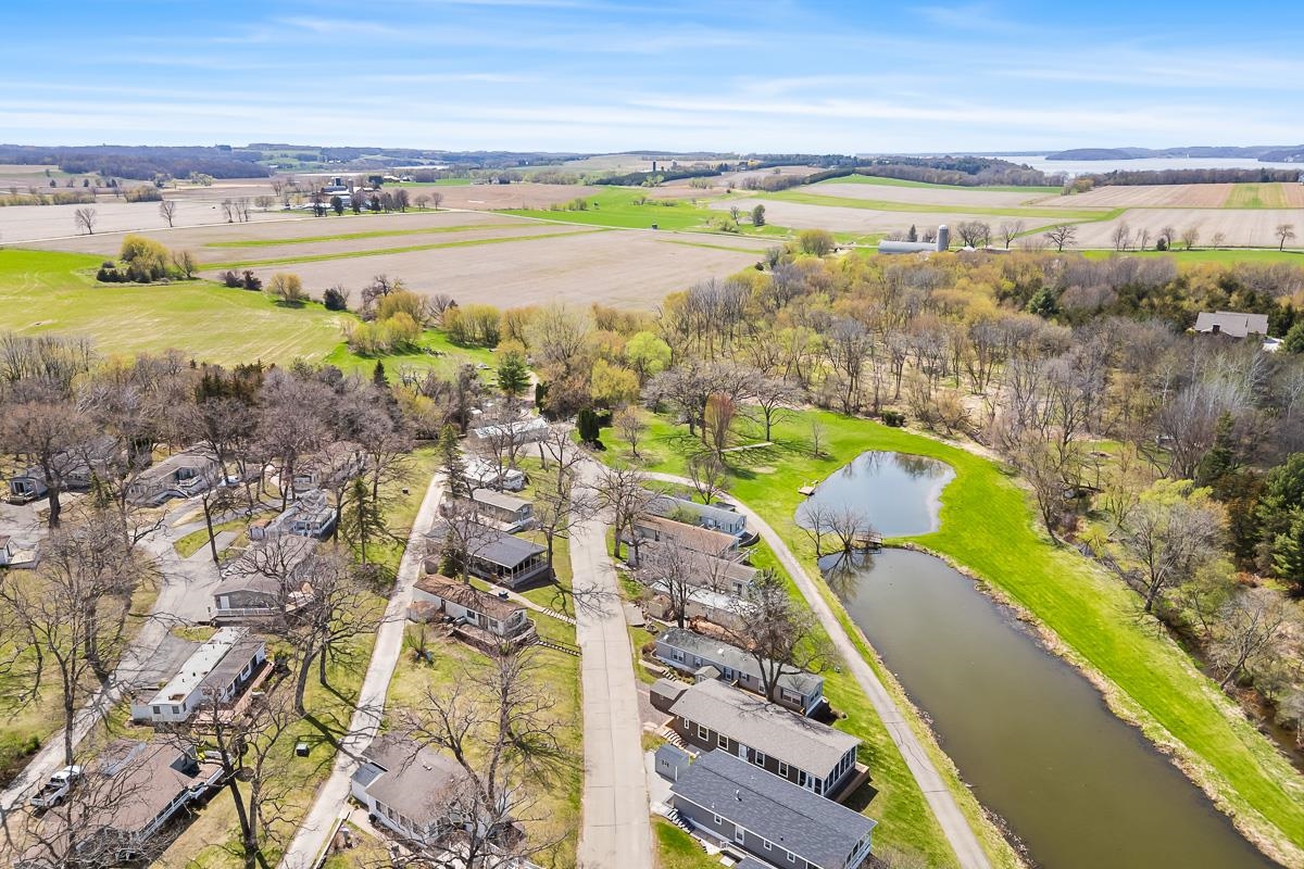 W1325 Spring Grove Road Ripon, WI 54971 - Photo 13 of 21