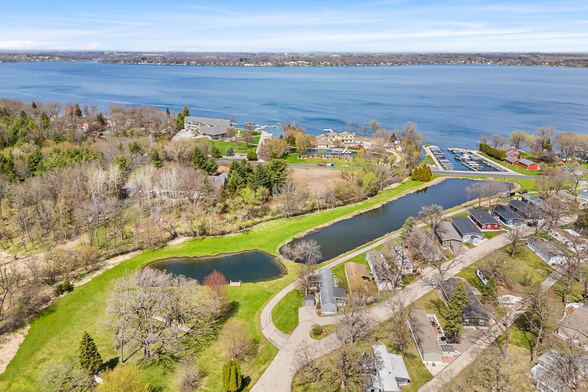 W1325 Spring Grove Road Ripon, WI 54971 - Photo 17 of 21