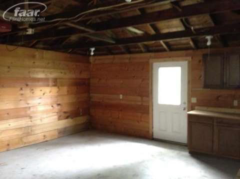 11473 Barnum Lake Road Fenton, MI 48430 - Photo 3 of 17 20402653-2.JPG