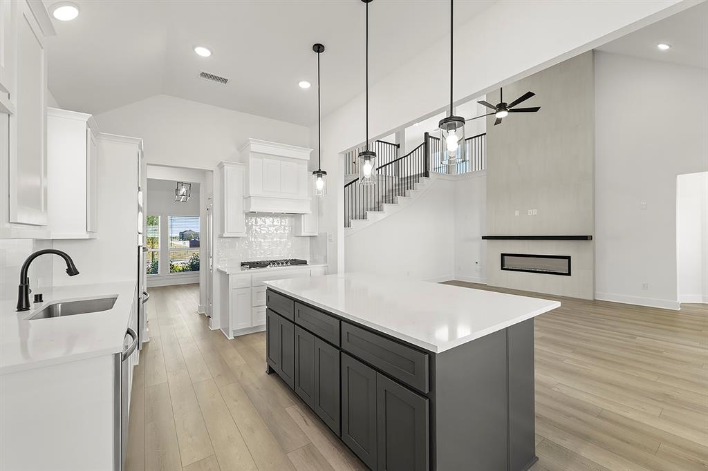 1322 Comal Drive Forney, TX 75126 - Photo 12 of 30 12. 1322 Comal - Kitchen (3)