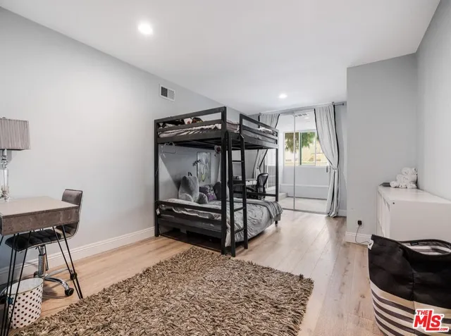 $5,900 | 441 North Oakhurst Drive, Unit 203, Beverly Hills, CA 90210