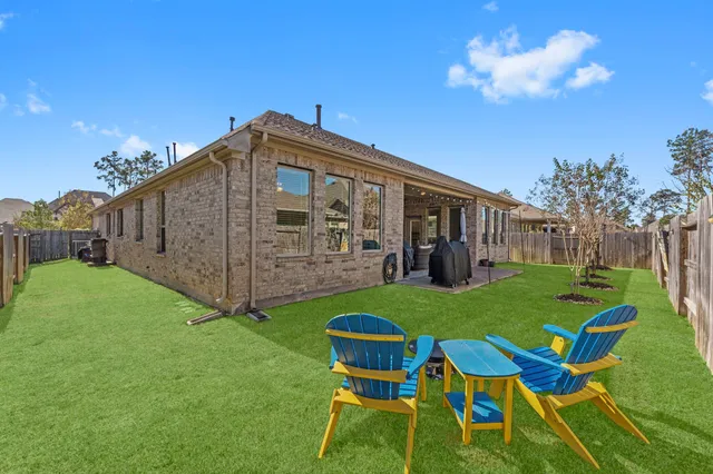 $485,000 | 15313 Garnet Groves Drive, Conroe, TX 77302