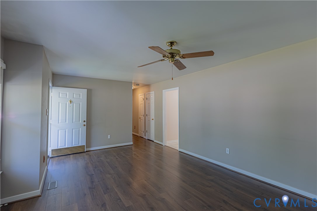 6325 Oldbern Road Chesterfield, VA 23832 - Photo 9 of 43