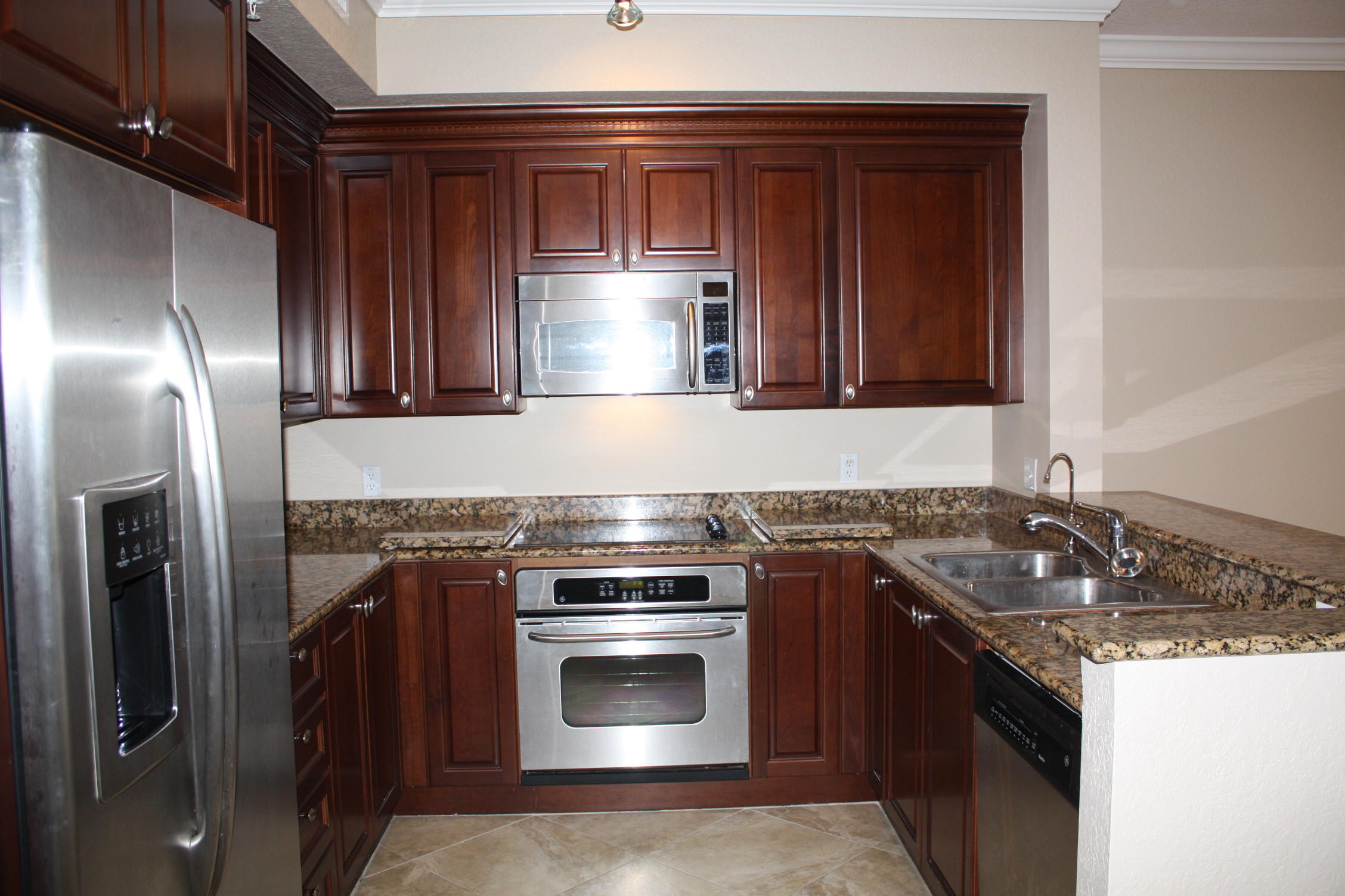 2 Renaissance Way, Unit 220 Boynton Beach, FL 33426 - Photo 4 of 12 IMG_7343