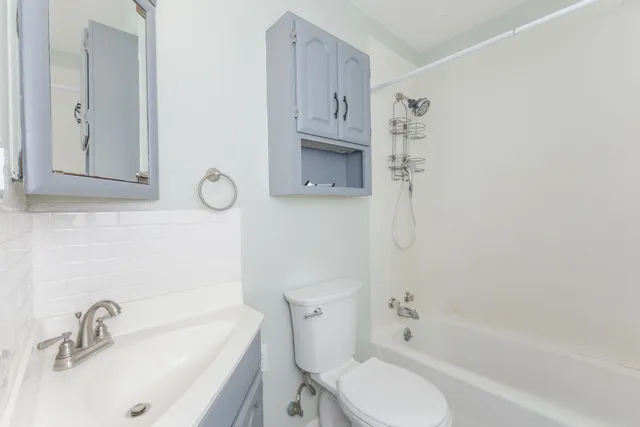 $125,000 | 334 East Baker Street, Bloomington, IL 61701