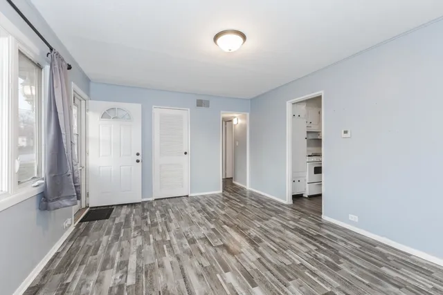 $125,000 | 334 East Baker Street, Bloomington, IL 61701