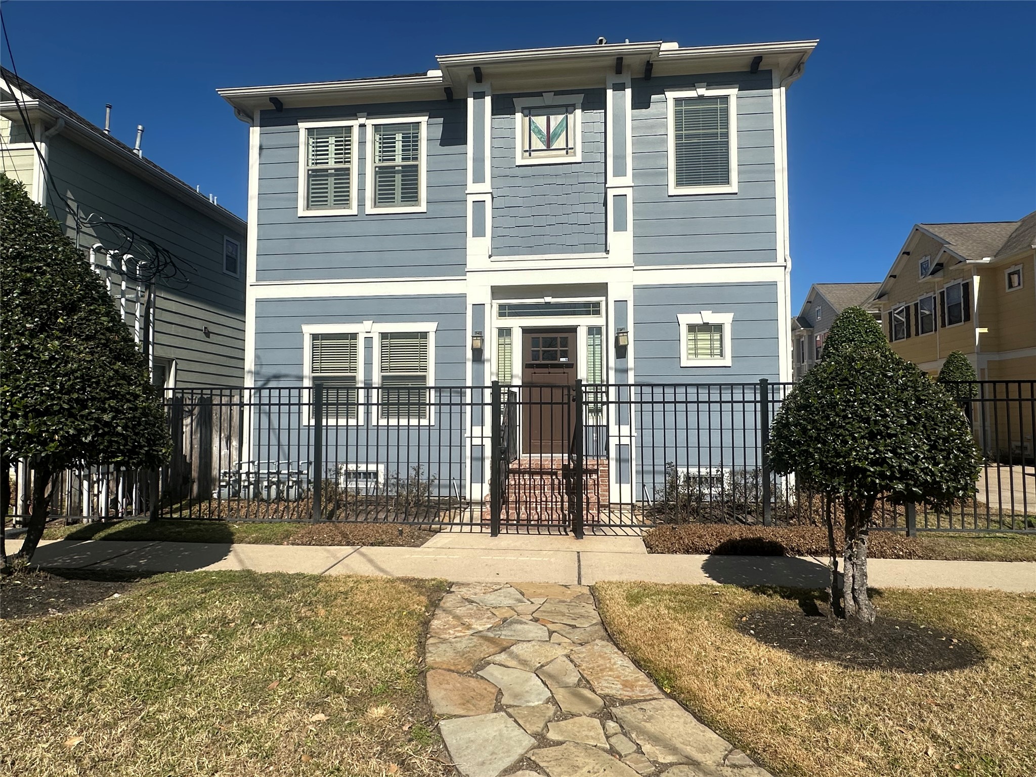 1715 West 24th Street Houston, TX 77008 - Photo 2 of 16