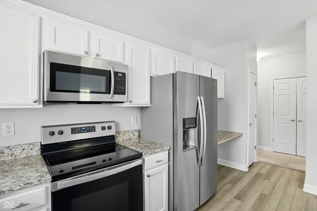 $2,100 | 9732 San Marco Pass, Carmel, IN 46280