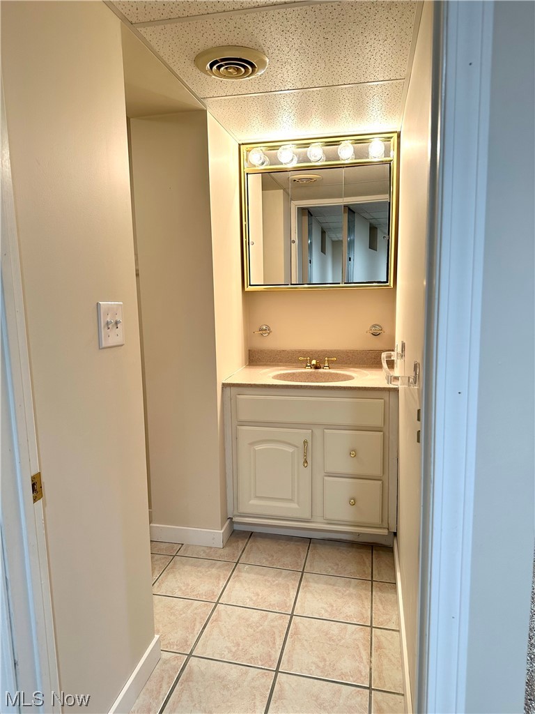 377 Butler Road Northeast Warren, OH 44483 - Photo 21 of 35 Gallery Image 21