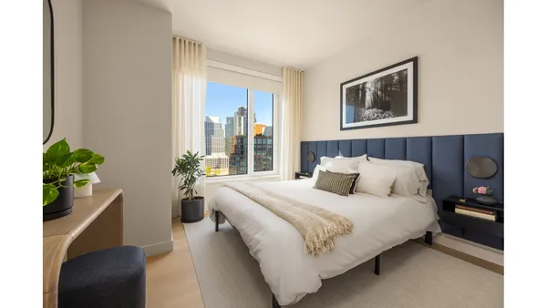 $8,150 | 18 India Street, Unit 1702S | Greenpoint