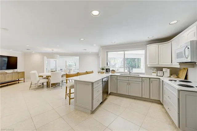 $26,000 | 660 14th Avenue South, Naples, FL 34102