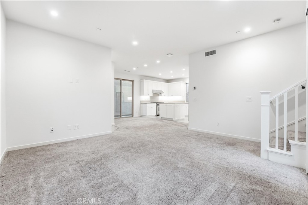 125 Messenger Irvine, CA 92618 - Photo 2 of 19 a view of a big room with a kitchen