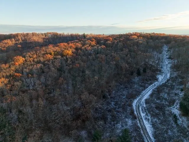 $715,000 | 1080 Admiral Road, Sparta, WI 54656