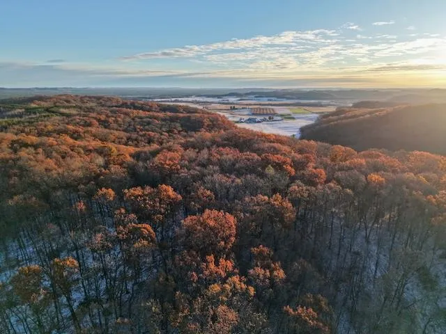 $715,000 | 1080 Admiral Road, Sparta, WI 54656